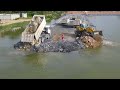 Best Wonderful Power machines Super Dumper Truck Skill Pouring Stone In Water With Great Clear Wheel