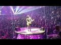 Kiss: Paul Stanley Visits the Crowd and 