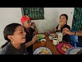 asi disfrutamos los ricos tamales 🫔 El Buen salvadoreño