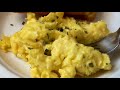How to Make the Perfect Cheesy Scrambled Eggs