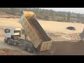 Incredible Safety Top Work Operator Dumper Truck Back Fail Heavy Help Volvo EC210Blc Komatsu PC