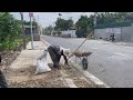 Clean up grass disaster spreading on road corridors - Rescue overgrown sidewalks
