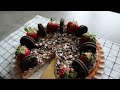 EASY NO BAKE OREO DESSERT RECIPE | OREO + STRAWBERRY WREATH CAKE IN ONLY 10 MINUTES!