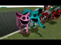 Destroy Smiling Critters Poppy Playtime Family in BIG HOLE Garry's Mod