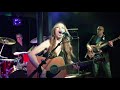 Taylor James & Pacheena Performs 'Ramble On' Live (cover)