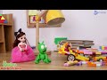 Pea Pea Protects His Candy - Kids Cartoon - Pea Pea Wonderland