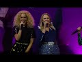 Miranda Lambert and Little Big Town - Little Red Wagon / Drunk (And I Don't Wanna Go Home) Live