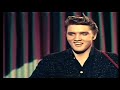 Musicless Musicvideo / ELVIS PRESLEY - Blue Suede Shoes