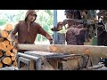 Street wood sawmill || Cutting and sawing mahogany logs.