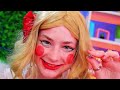 Miss Delight vs Smiling Critters! Poppy Playtime 3 na Vida Real!