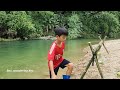 Bac's big stream fishing skills, using many bamboo pipes to catch giant stream fish.