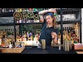 Pouring skills - 13 Amazing flair bartending pours - #TomsTips