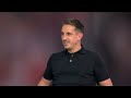 Gary Neville reacts to Southgate quitting and discusses who could replace him 👔