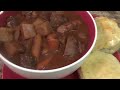 Easy Hearty Beef Stew Recipe (HOW TO MAKE HOMEMADE BEEF STEW)