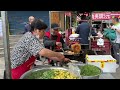 The Bustling Urban Morning Market in Xi'an, China: Plentiful Eats, Warm Hospitality, Breakfast Haven