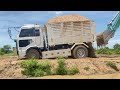 Dump Trucks Nissan Stuck ដាក់ខ្សាច់ ច្រើន ពេច