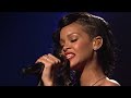 Rihanna - Stay (Live on SNL) ft. Mikky Ekko