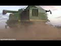 New John Deere T550 Harvesting Wheat 2012