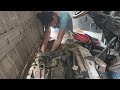 Female mechanic. Restoration of a 1988 DAEWOO truck that was abandoned for many years