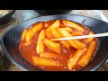 1000 bowls sold out in a day! The amazing skill of the tteokbokki master. / korea street food