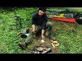 Stealthy Fern Tarp Camp | Bushcraft & Boneless Spare Ribs