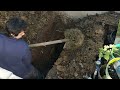 Digging to change the sewer pipe connection p3