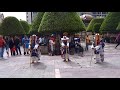 La danza de los viejitos, con la orquesta Flor de Dalia de Jaracuaro, Michoacán.