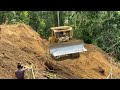 this is so terrible! CAT D6R XL Dozer Leveling Mountain Cliffs