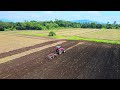 Tractor rastreando en Zapotitán