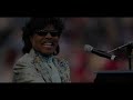 British guitarist analyses Little Richard's showmanship and quality live in 1969