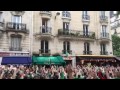 Irish fans in Paris - French random guy on the balcony EURO 2016 Irlandais / inconnu au balcon