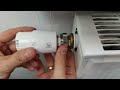 How to unlock the thermostatic valve in the central heating radiator?