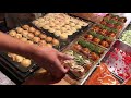 Japanese street food - TAKOYAKI  たこ焼き
