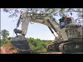 Besar sekali Alat ini... EXCAVATOR LIEBHERR R9200 (setara KOMATSU PC2000) milik PT. MADHANI