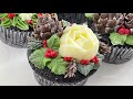 Beautiful Christmas Cupcake Decorating | Floral Buttercream Cupcakes