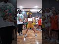 Emir Abdul Gani y Adriana Artieda bailando en Eos Distrito Deportivo!