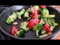 It's so healthy that I eat this every weekend! A simple tomato broccoli recipe.