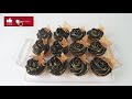 How to make Black and Gold Buttercream Cupcakes