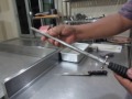 hot sharpen knive with sharpening steel