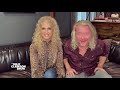 Little Big Town's #BasketballBeerChallenge Did Not Go Well