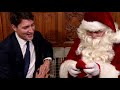 Santa visits Parliament Hill | 22 Minutes