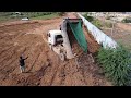 Amazing CATERPILLAR Dozer D6B Pushing Dirt For Up Level Top Soil - អាប៊ុលរុញដីឡើងនីវ៉ូផ្លូវ