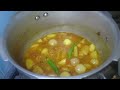 Aloo Piyaaz ki Sabzi/Whole Onion Potato Curry/ Delicious/Aloo Piyaaz ka salan Kesy banaty hain