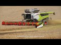 Claas Lexion 8900 im Getreide / The Whole Story