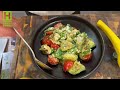 Schnelles Avocado-Feta-Salat Rezept von Steffen Henssler