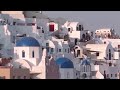 Greece's Santorini bursts with tourists as locals seek cap | REUTERS