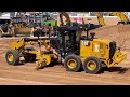 Crawler Dozer CAT D6 Demonstration