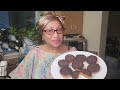 Baking Arelees Way - Chocolate Peanut Butter Cups | Arelees Delites