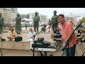 Live Looping Street Performance by Reinhardt Buhr (Everse 8 Speaker)
