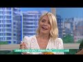 Jamie Oliver’s Spicy Prawn Pasta With Delicious Harissa Dressing | This Morning